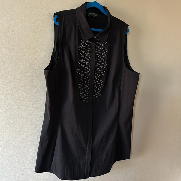 Lafayette 148 NY Neiman Marcus sleeveless tuxedo button down blouse size 12 - Picture 2 of 7